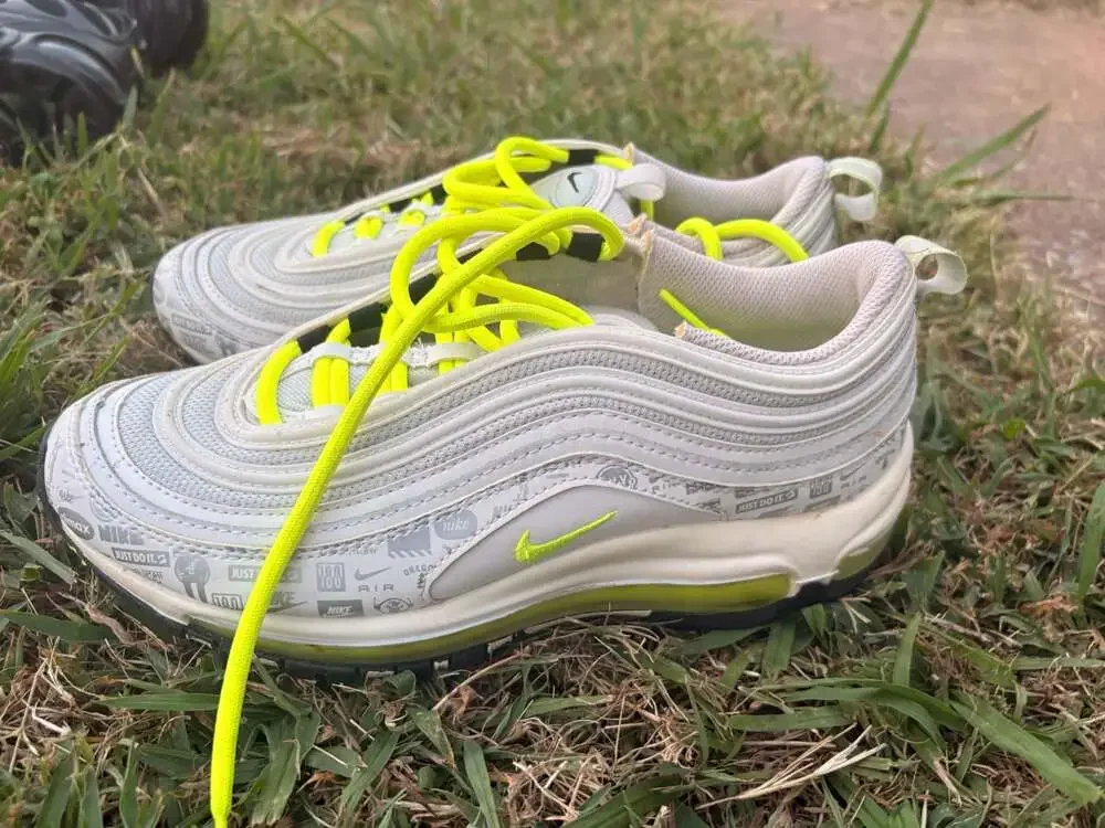 Nike air max